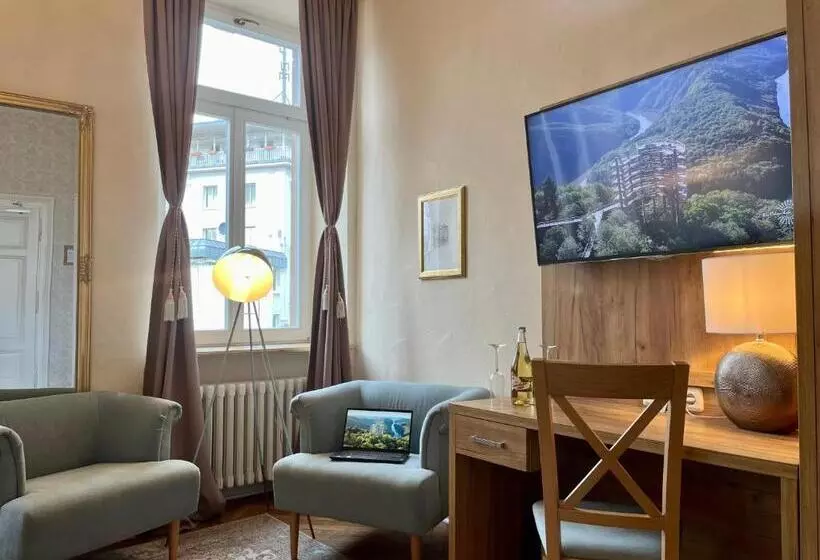 Hotelli Stadtvilla Laux