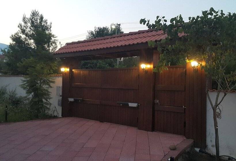 膳宿费 Mandarin Guesthouse   Adult Only