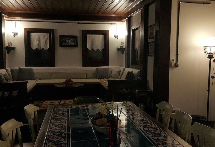 膳宿费 Mandarin Guesthouse   Adult Only