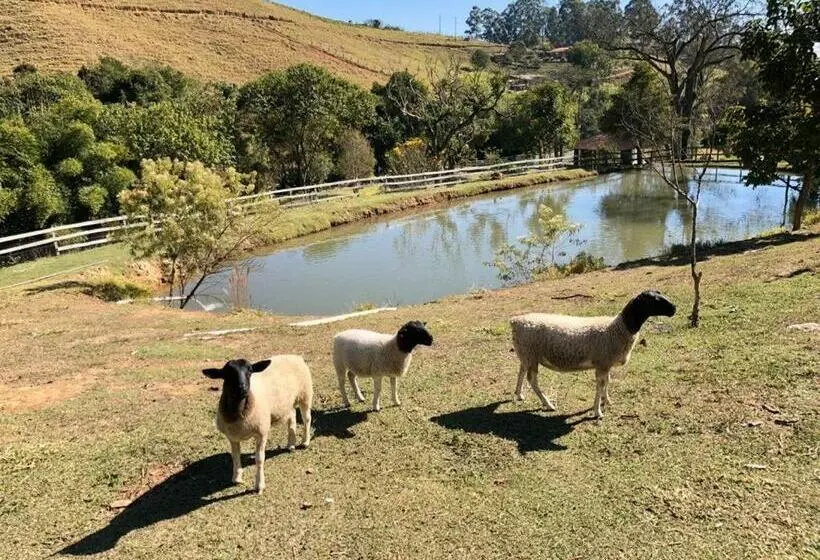 Majatalo Pousada água Limpa