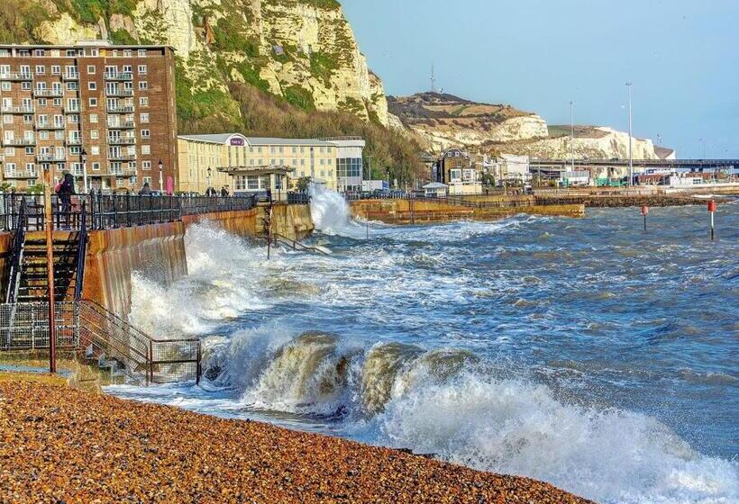 بنسيون Number One Guesthouse