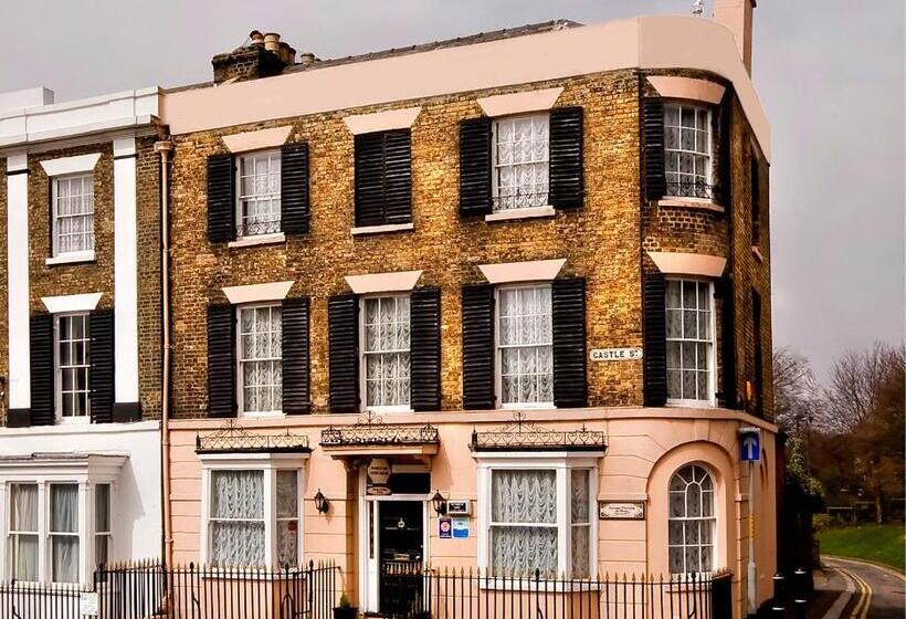 بنسيون Number One Guesthouse