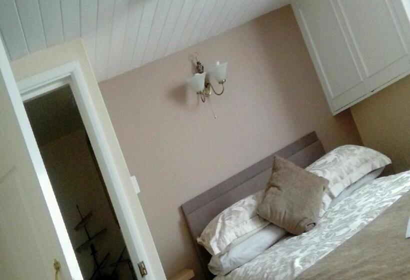 بنسيون Number One Guesthouse