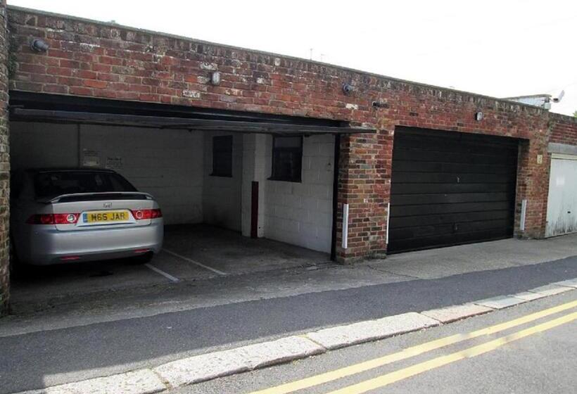 بنسيون Number One Guesthouse