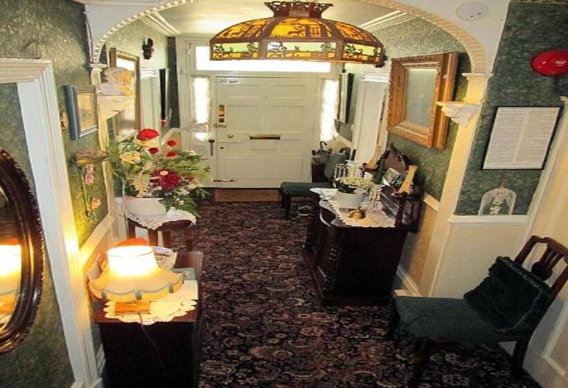 بنسيون Number One Guesthouse