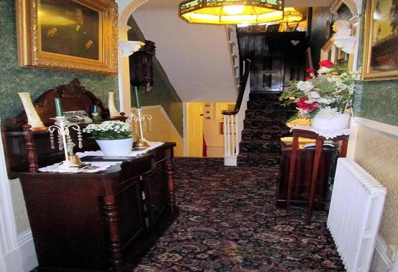 بنسيون Number One Guesthouse