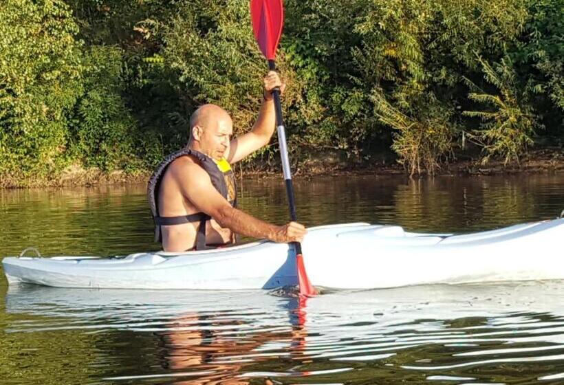 تختخواب و صبحانه Casa Irinella