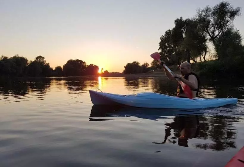 تختخواب و صبحانه Casa Irinella