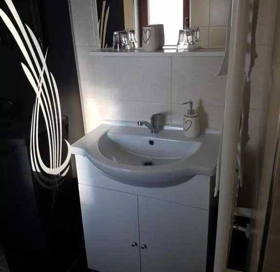 تختخواب و صبحانه Casa Irinella