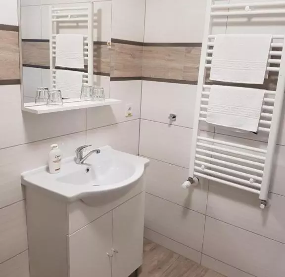 تختخواب و صبحانه Casa Irinella