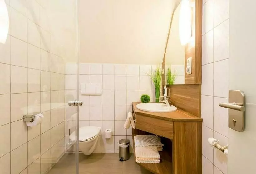 Retkeilymaja Gasthaus Wundsam