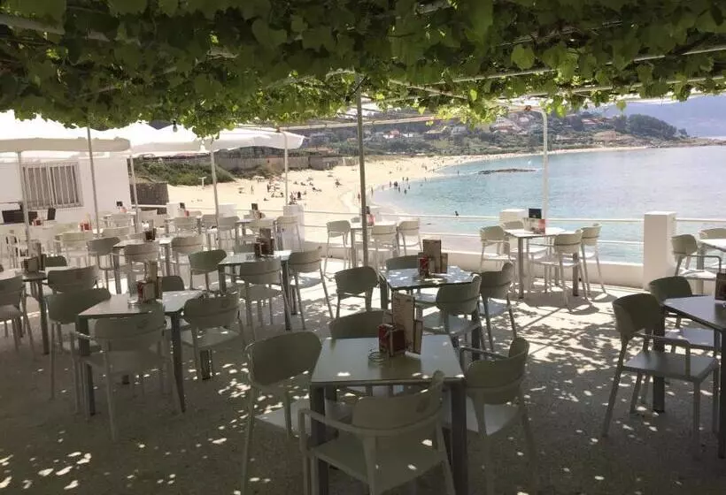 پانسیون Hostal Carabela