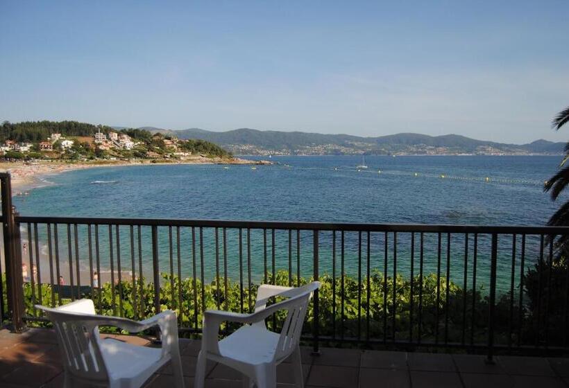 پانسیون Hostal Carabela