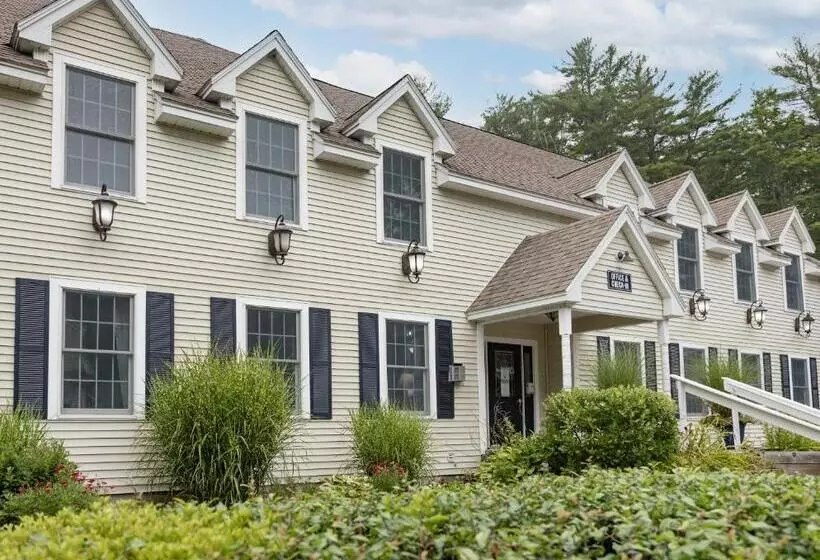 هتل Admiral S Inn Resort