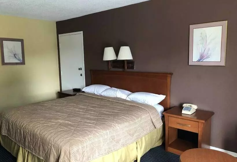 Hotelli Americas Best Inn   Savannah I 95