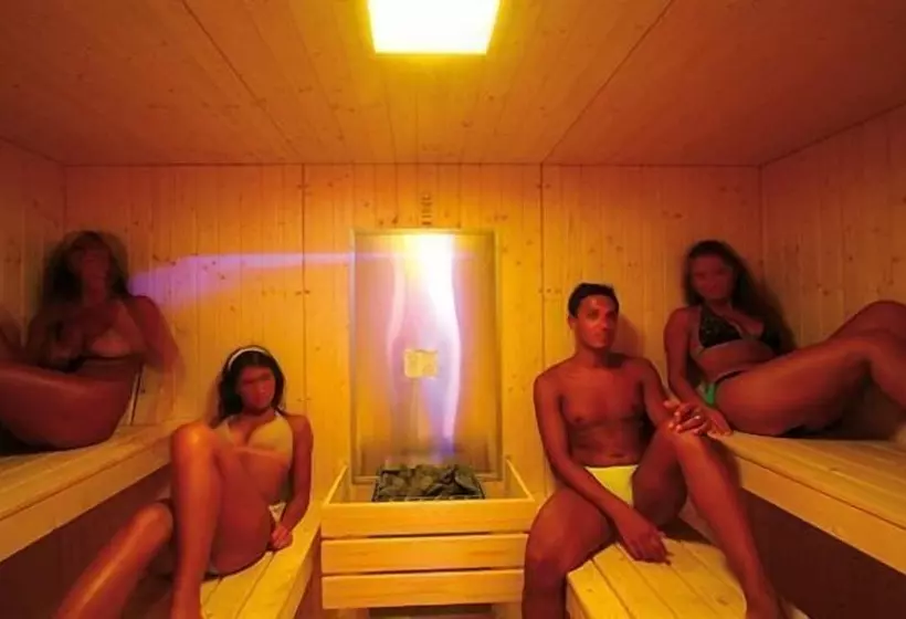 هتل Baia Tropea Resort