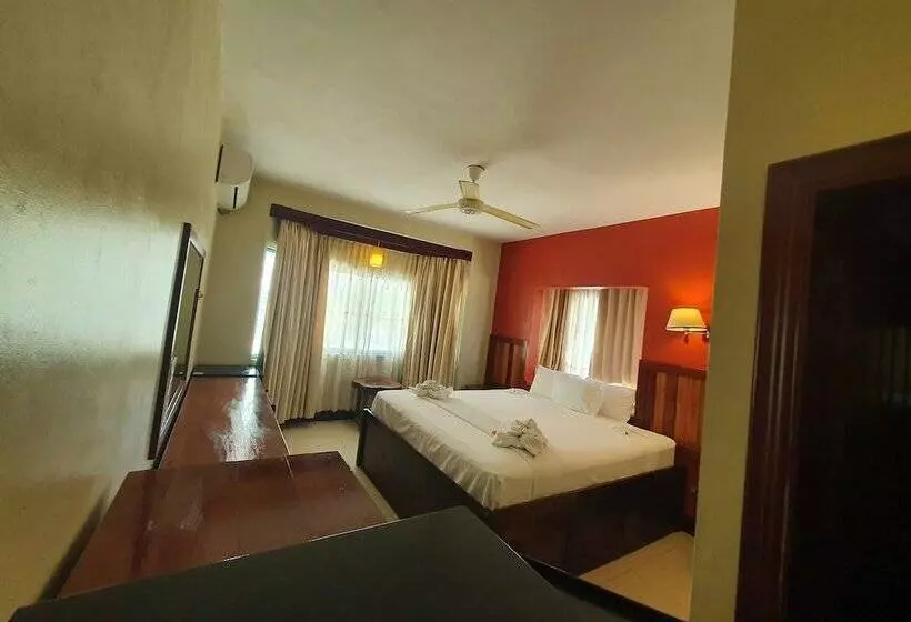 Hotel Caye Caulker Plaza