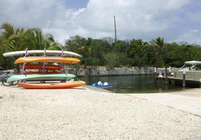 בית מלון כפרי Coconut Cay Resort