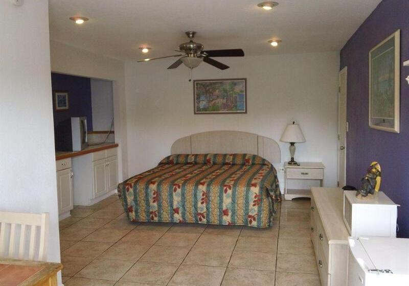 בית מלון כפרי Coconut Cay Resort