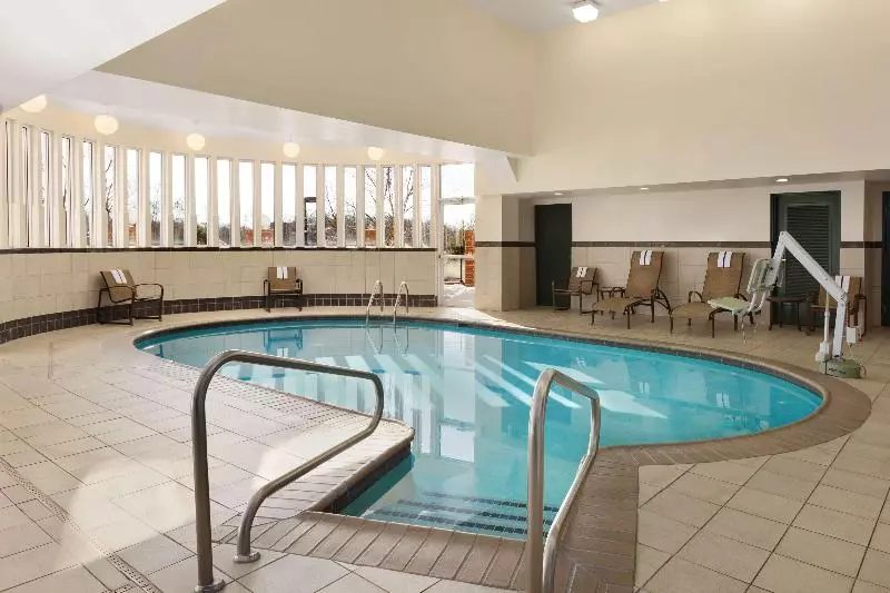 酒店 Spark By Hilton Woodbridge