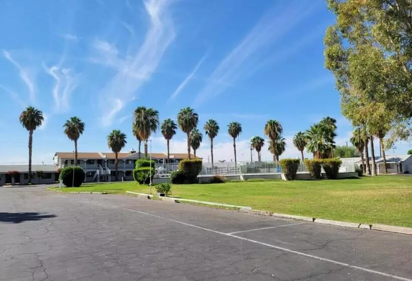 ホテル Emerald Inn & Lounge