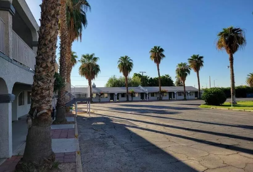 ホテル Emerald Inn & Lounge