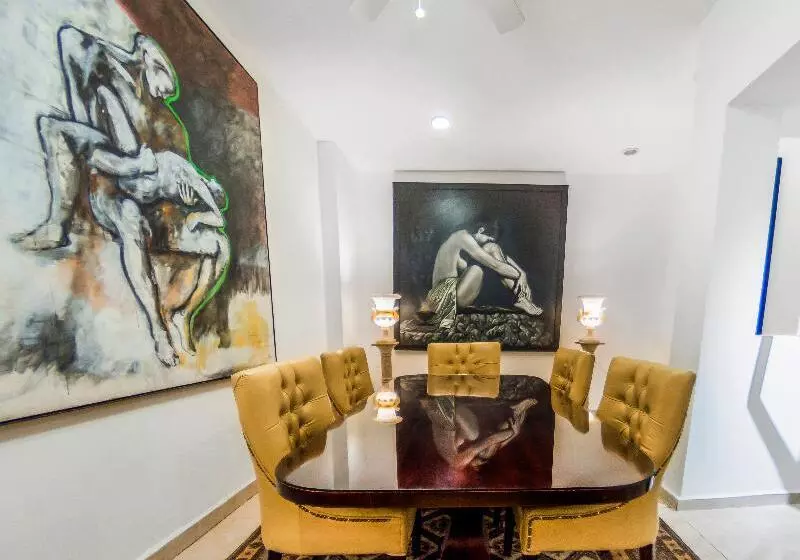 호텔 European Life Style Executive Suites