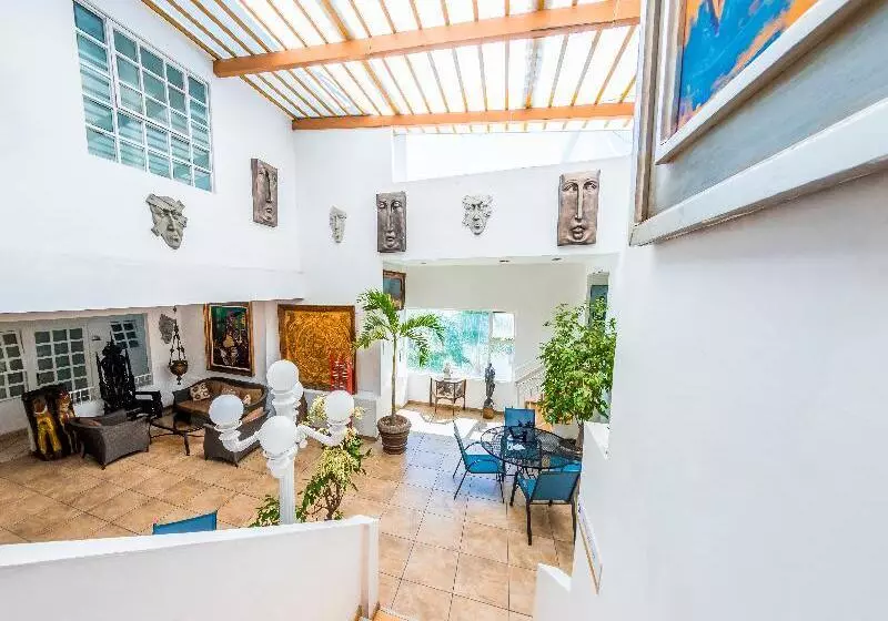 호텔 European Life Style Executive Suites