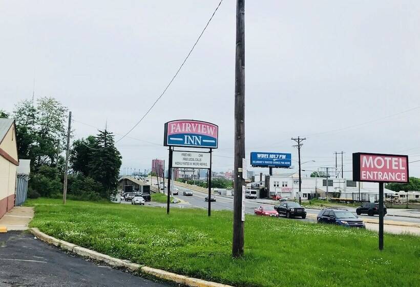 ホテル Fairview Inn