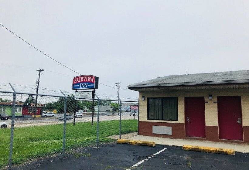 ホテル Fairview Inn