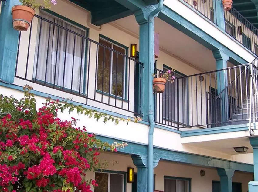 Hotelli Fiesta Inn And Suites