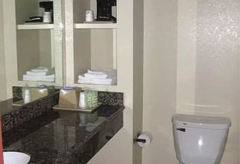 Отель Heritage Inn