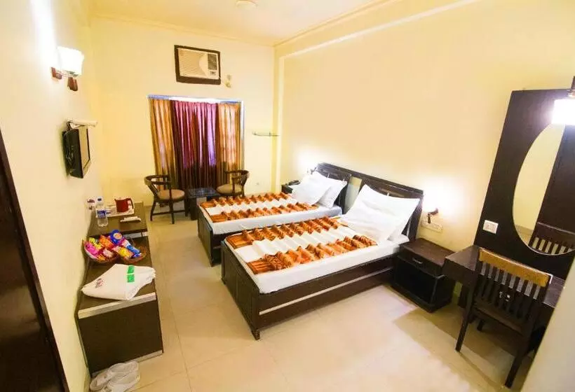 Отель Hong Kong Inn