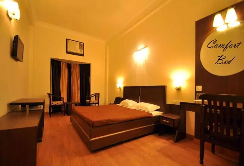 Отель Hong Kong Inn