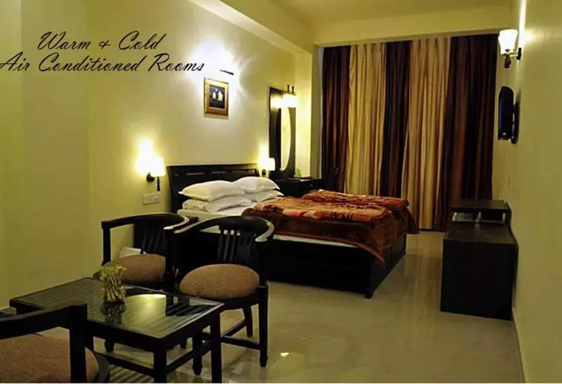 Отель Hong Kong Inn