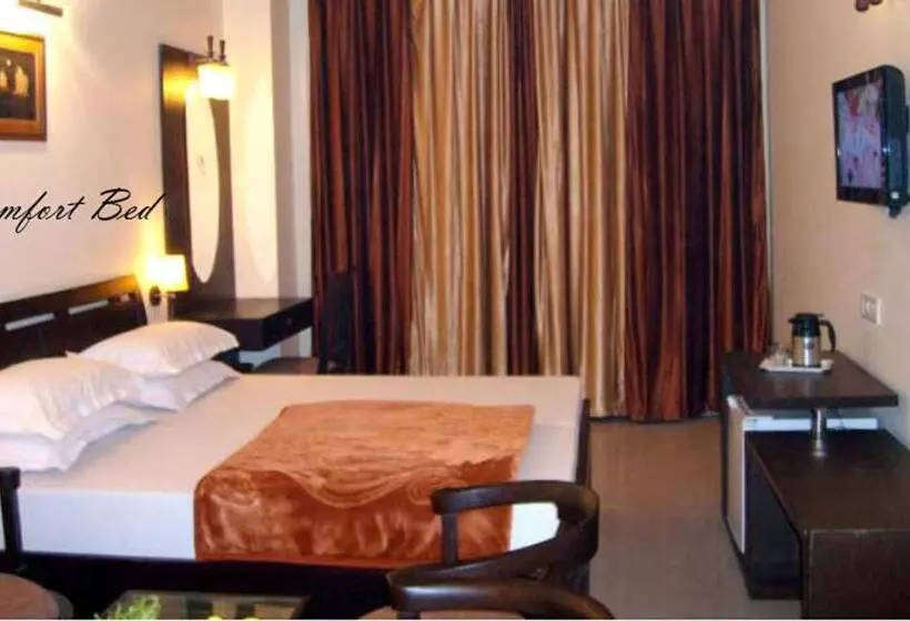 Отель Hong Kong Inn