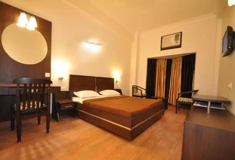 Отель Hong Kong Inn