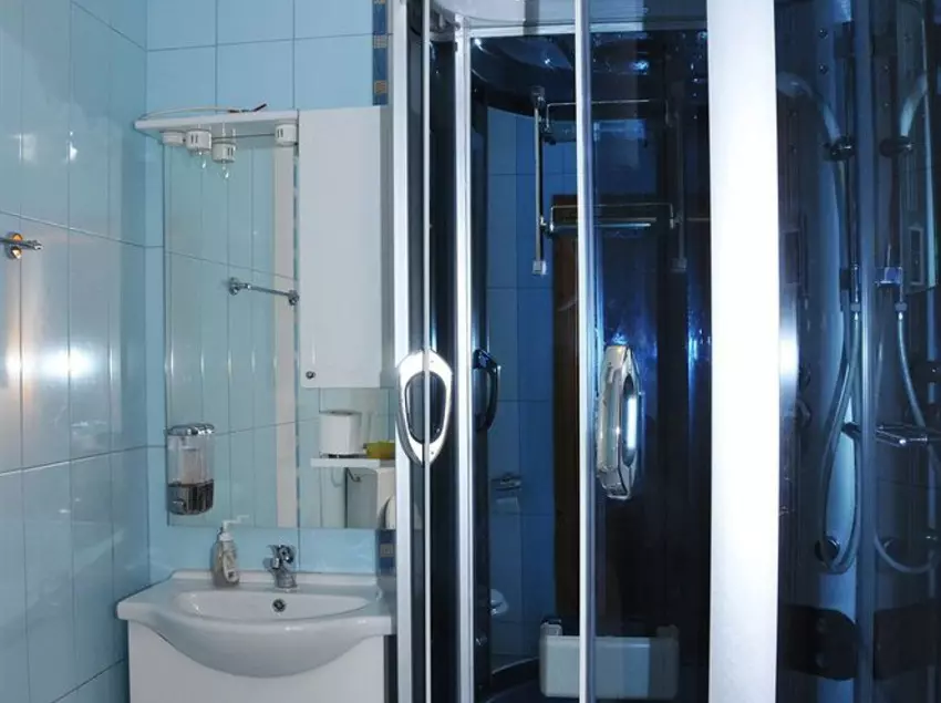 ホテル Mostar Inn