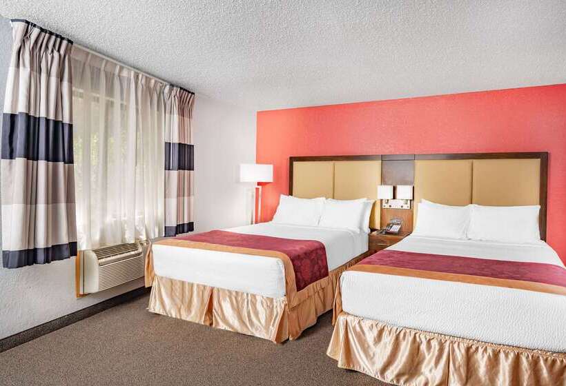 فندق Ramada By Wyndham Keystone Near Mt Rushmore