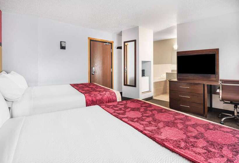 فندق Ramada By Wyndham Keystone Near Mt Rushmore