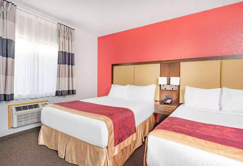 Hotel Ramada By Wyndham Keystone Near Mt Rushmore