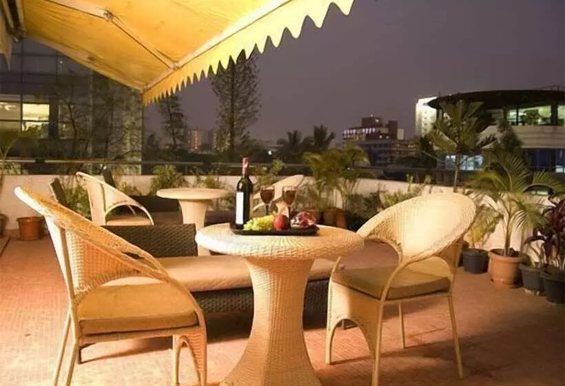 Hotel Shilton Suites