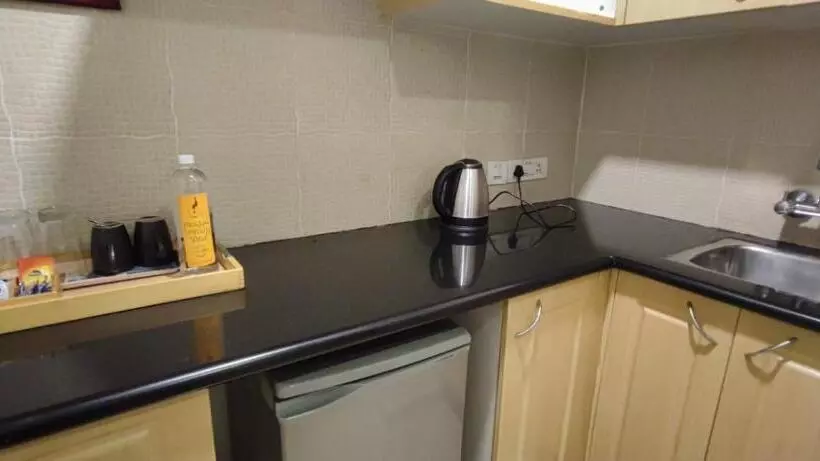 Hotel Shilton Suites