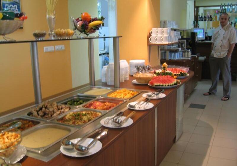 בית מלון כפרי Silver   All Inclusive, Free Parking