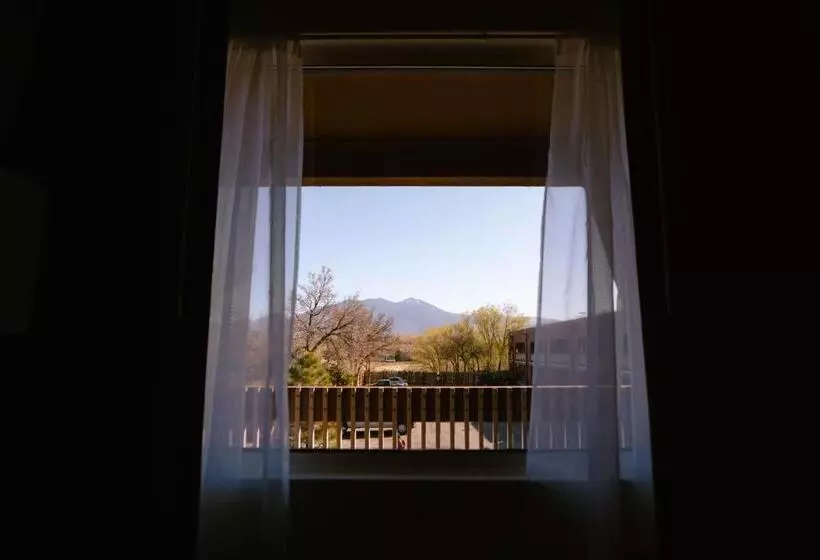 ホテル Taos Valley Lodge