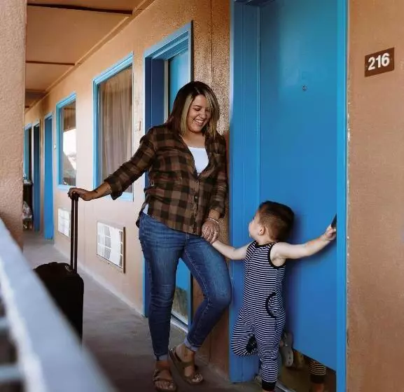 ホテル Taos Valley Lodge