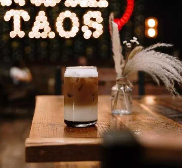 ホテル Taos Valley Lodge