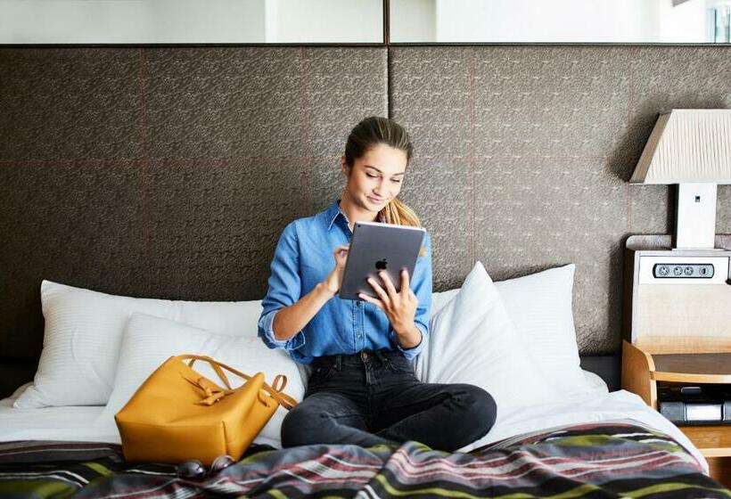 The Jewel Hotel, New York