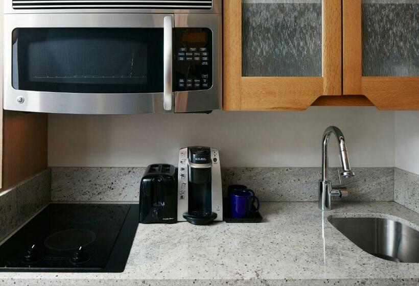 The Jewel Hotel, New York