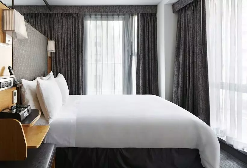 The Jewel Hotel, New York